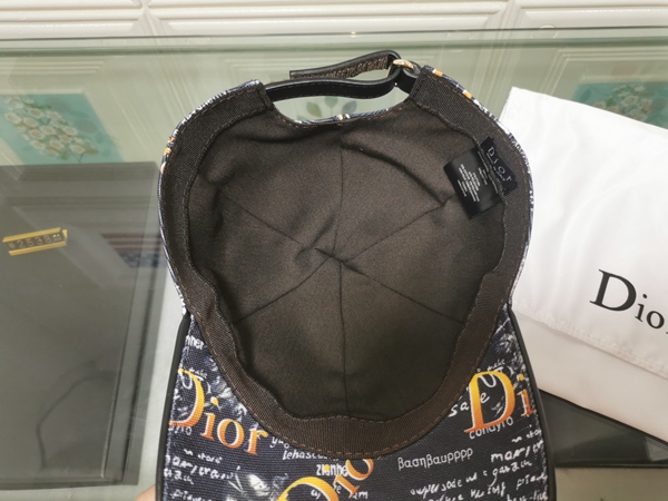 ブランド帽子内部構造